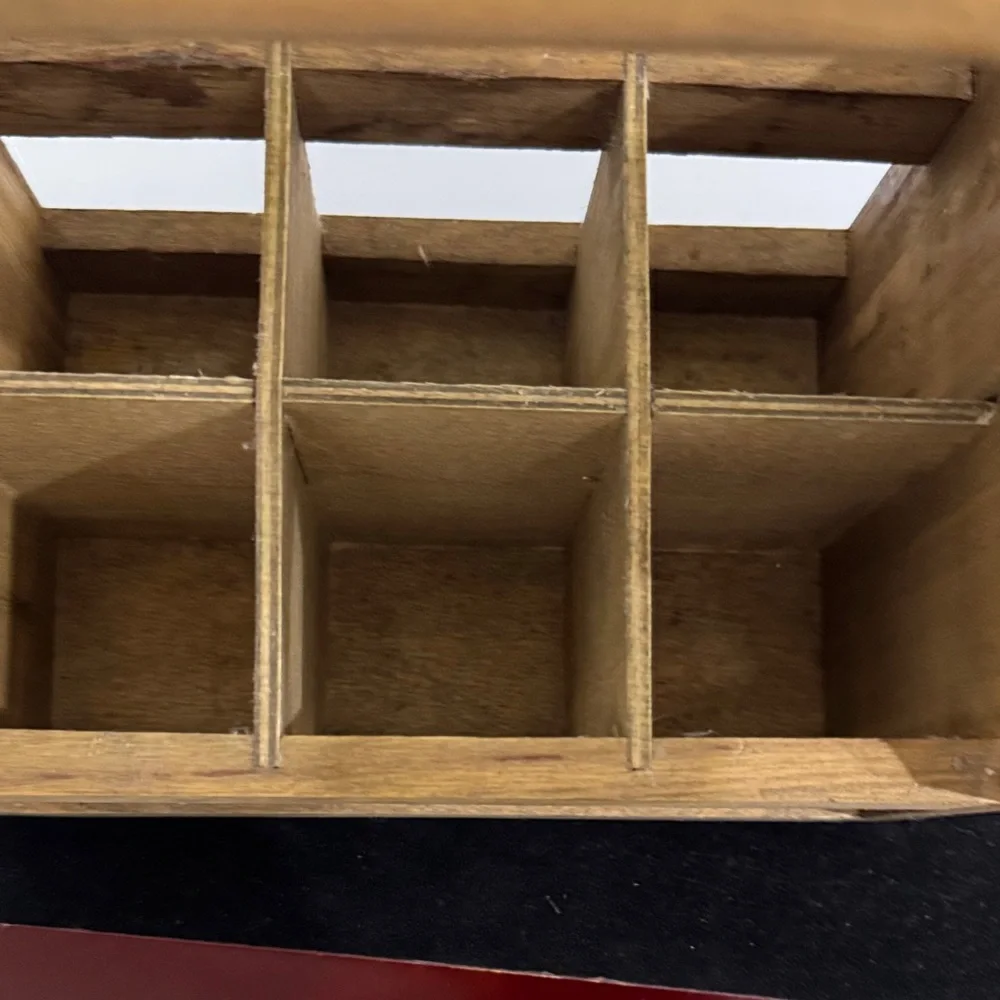 Wooden Rustic Farmhouse Bottle Caddy, 6 Slots for Bottles/Cans, Built-In Bottle